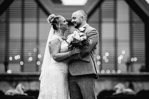 Foxtail Barns Wedding Photography - Kate & Jonathon-530
