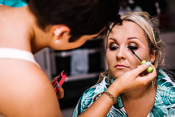 Newcastle Under Lyme Wedding Photography - Staffordshire Wedding Photographer - Emily & Wayne-62