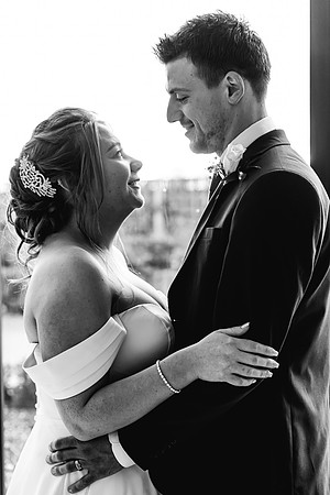 Hanbury Barn Wedding Photography - Hannah & Adam-650