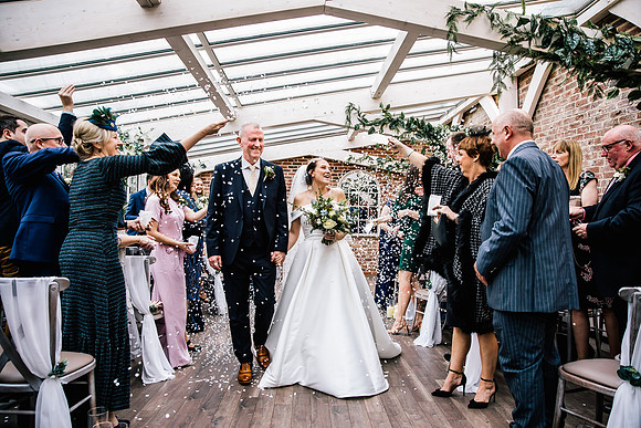 Foxtail Barns Wedding Photography - Jill & Chris-388