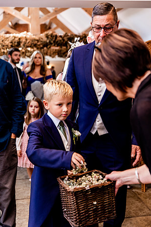 Hanbury Barn Wedding Photography - Laura & Phil-378