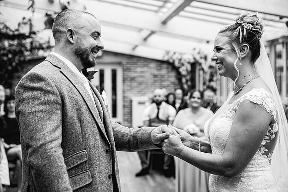 Foxtail Barns Wedding Photography - Kate & Jonathon-331