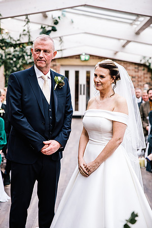 Foxtail Barns Wedding Photography - Jill & Chris-322
