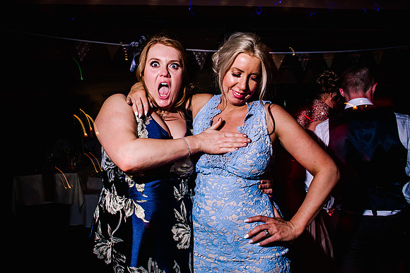Three Horseshoes Wedding Photography - Staffordshire Weddding Photographer - Laura & Louis-958
