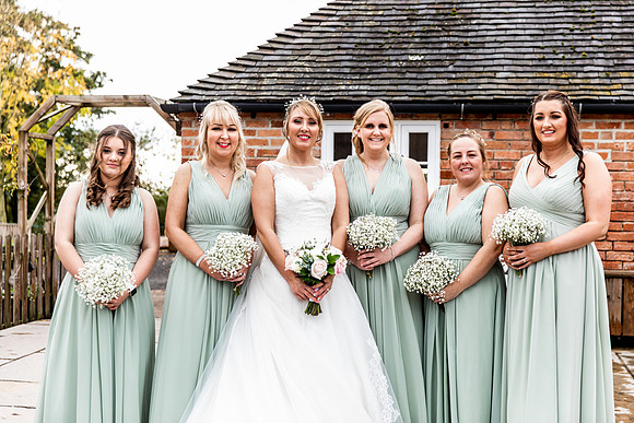 Hanbury Barn Wedding Photography - Laura & Phil-427