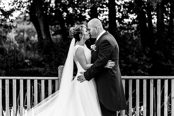 Hanbury Barn Wedding Photography - Laura & Phil-599