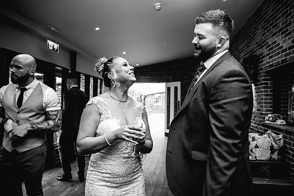 Foxtail Barns Wedding Photography - Kate & Jonathon-436