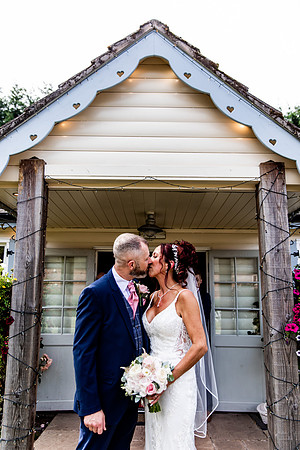 Slaters Country Inn Wedding - Chris & Rob-310