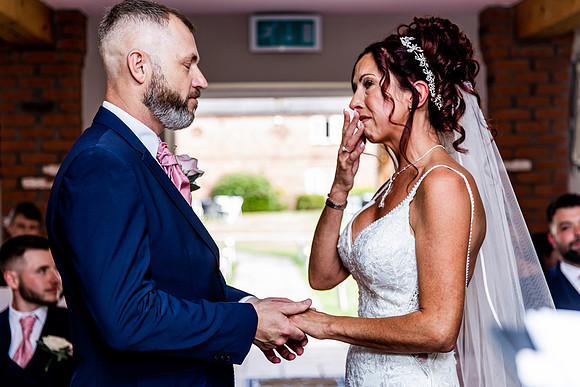 Slaters Country Inn Wedding - Chris & Rob-243