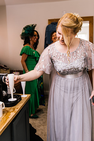 Hanbury Barn Wedding Photography - Hannah & Adam-194