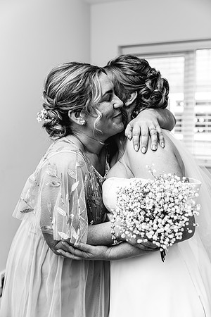 Hanbury Barn Wedding Photography - Hannah & Adam-236