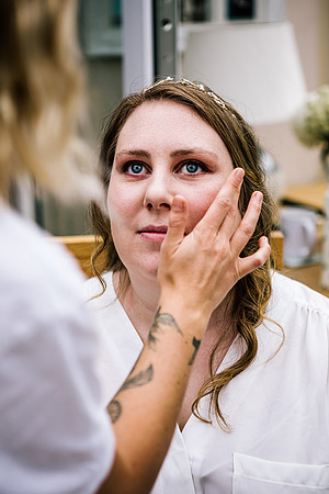 Eyam Hall Wedding Photography - Amanda & John-73