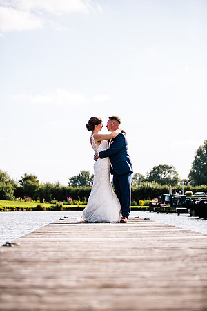 The Boat House Aston Marina - Wedding Photography - Staffordshire Wedding Photographer - Rich & Sue-464