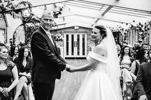 Foxtail Barns Wedding Photography - Jill & Chris-342