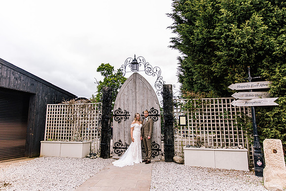 Alcumlow Wedding Barn Photography - Aimee & Mike-717