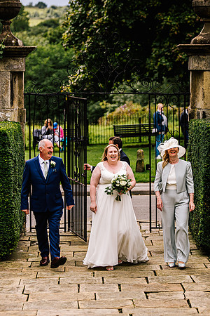 Eyam Hall Wedding Photography - Amanda & John-201