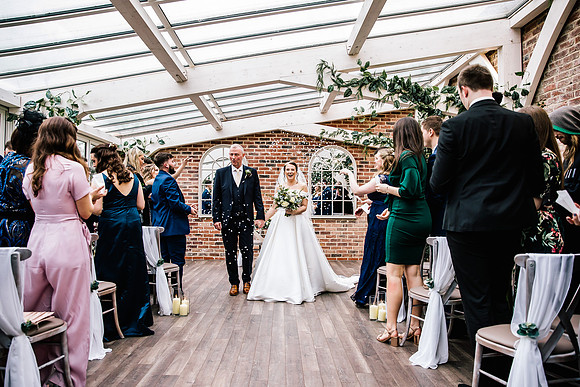 Foxtail Barns Wedding Photography - Jill & Chris-376