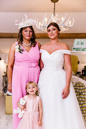 Newby Bridge Wedding Photography - Laura & Ryan-251