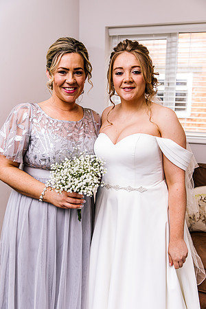 Hanbury Barn Wedding Photography - Hannah & Adam-231