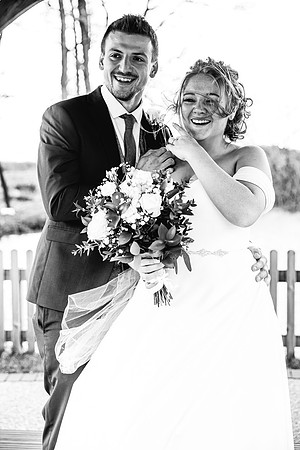 Hanbury Barn Wedding Photography - Hannah & Adam-506