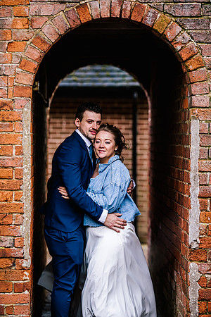 Hanbury Barn Wedding Photography - Hannah & Adam-582