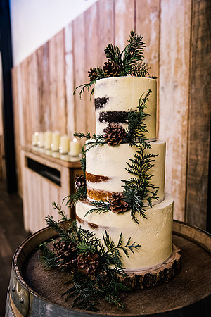 Foxtail Barns Wedding Photography - Jill & Chris-682
