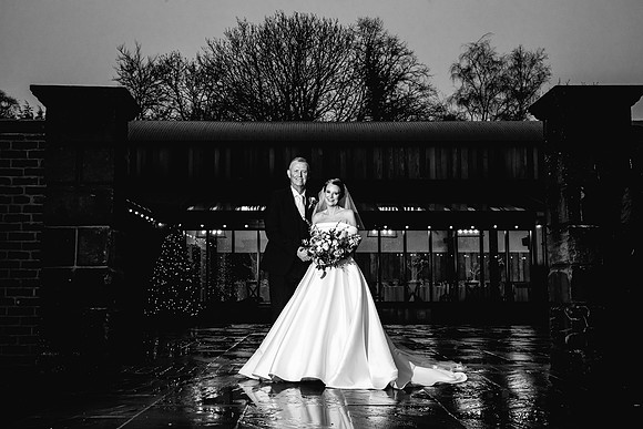 Foxtail Barns Wedding Photography - Jill & Chris-533