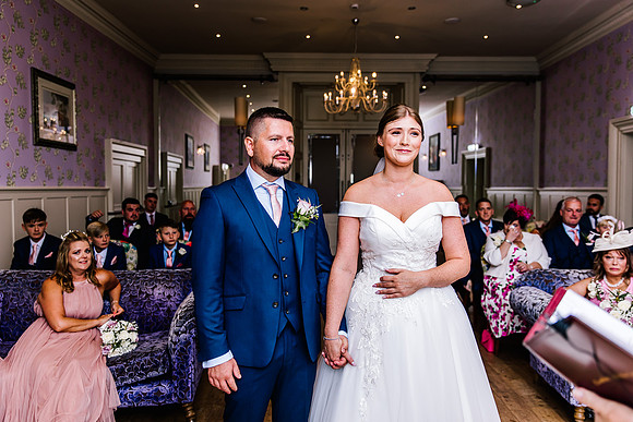 Newby Bridge Wedding Photography - Laura & Ryan-287
