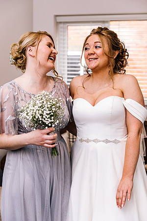 Hanbury Barn Wedding Photography - Hannah & Adam-240
