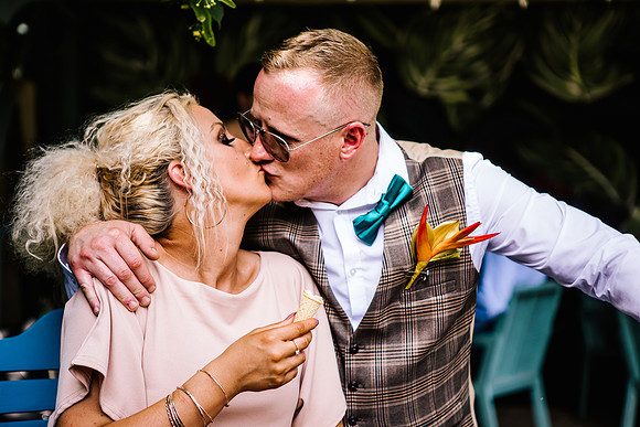 Newcastle Under Lyme Wedding Photography - Staffordshire Wedding Photographer - Emily & Wayne-485