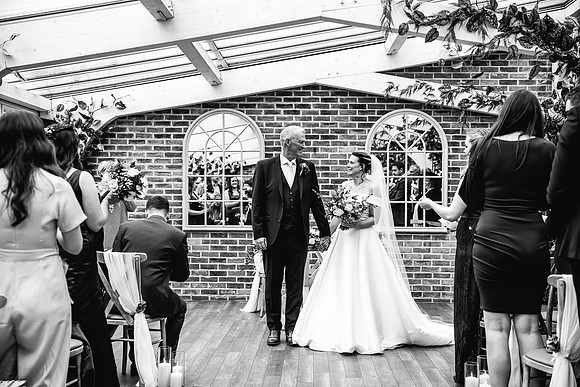 Foxtail Barns Wedding Photography - Jill & Chris-374