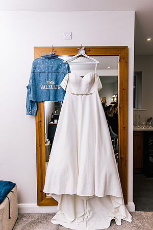 Hanbury Barn Wedding Photography - Hannah & Adam-4