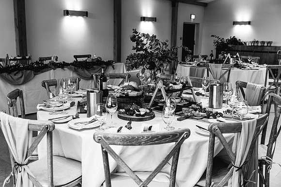 Hanbury Barn Wedding Photography - Hannah & Adam-633