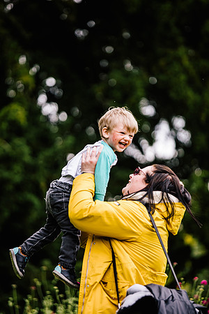 Engagement-Family Shoot at Trentham Gardens-30