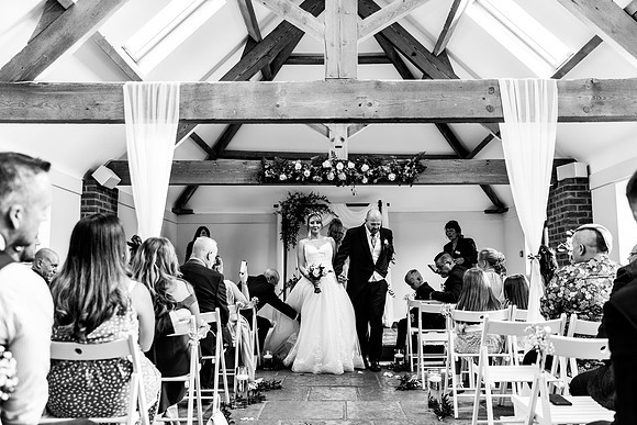 Hanbury Barn Wedding Photography - Laura & Phil-361