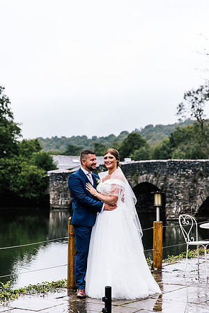 Newby Bridge Wedding Photography - Laura & Ryan-453