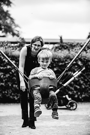 Engagement-Family Shoot at Trentham Gardens-178