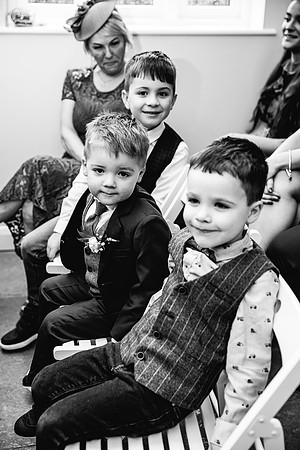 Hanbury Barn Wedding Photography - Hannah & Adam-279