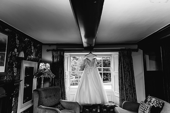 Newby Bridge Wedding Photography - Laura & Ryan-21