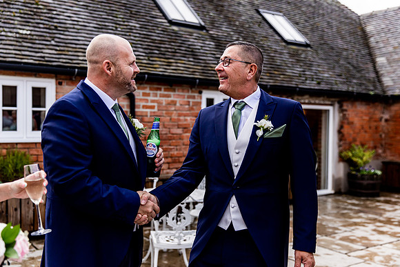 Hanbury Barn Wedding Photography - Laura & Phil-406