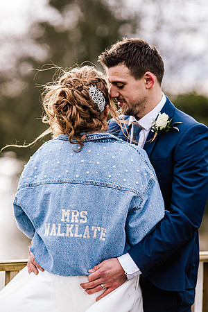 Hanbury Barn Wedding Photography - Hannah & Adam-563