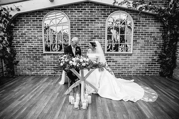 Foxtail Barns Wedding Photography - Jill & Chris-356