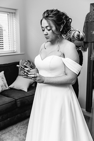 Hanbury Barn Wedding Photography - Hannah & Adam-214