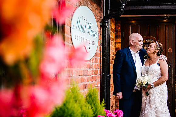 Jane & David - Gift Of A Wedding - Moat House Acton Trussell-498