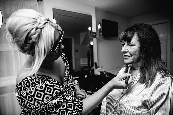 Sandhole Oak Barn Wedding Photography - Becky & Sam-127