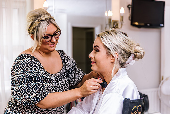 Sandhole Oak Barn Wedding Photography - Becky & Sam-60