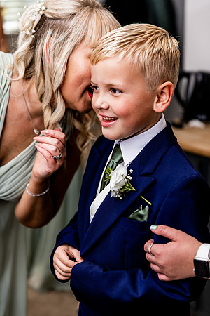 Hanbury Barn Wedding Photography - Laura & Phil-229