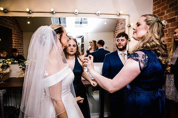 Foxtail Barns Wedding Photography - Jill & Chris-233