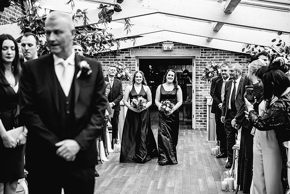 Foxtail Barns Wedding Photography - Jill & Chris-284