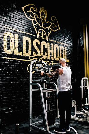Staffordshire Fitness Photography - THe Fitness At Old School Jims Bodybuilding & Fitness - PT Shoot-40